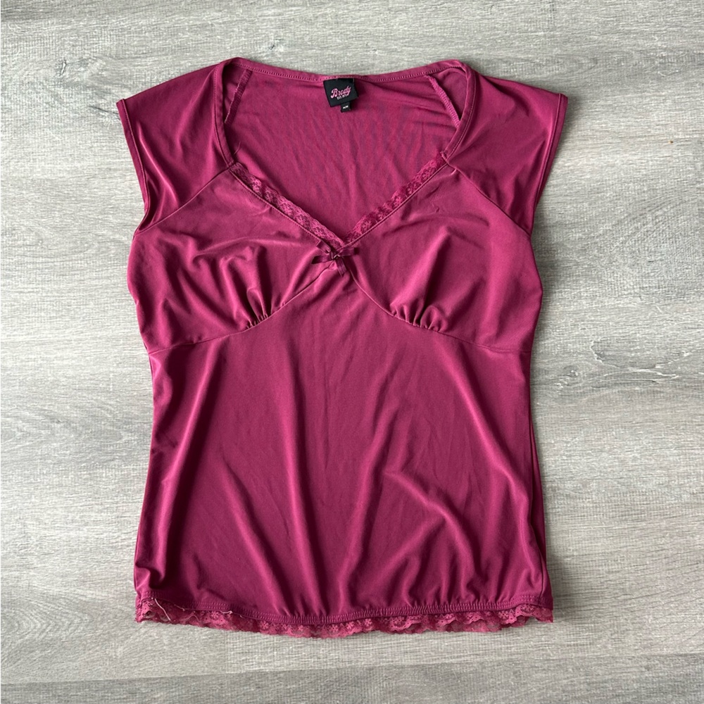 Vintage Y2K Brady 1971 USA Pink Lace Top